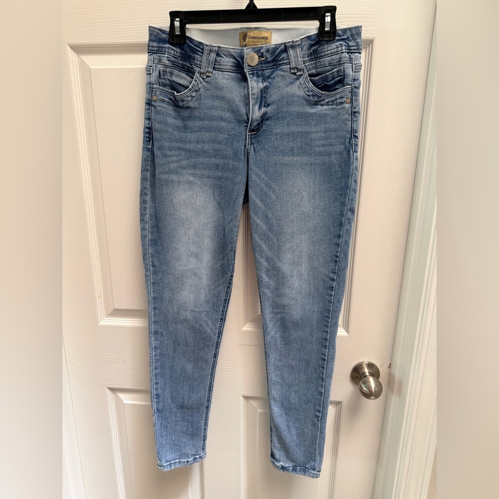 Democracy Light Wash Straight Leg Jeans